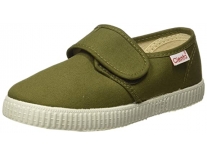 Cienta Boy’s Cheerleading Shoes Rs. 243