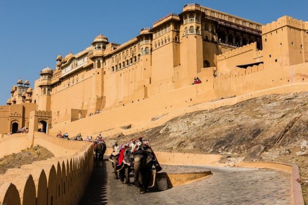 18 Must Visit Tourist Attractions In Jaipur, India