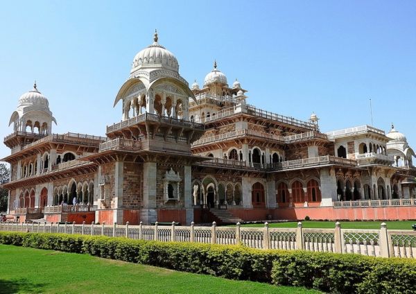 18 Must Visit Tourist Attractions In Jaipur, India