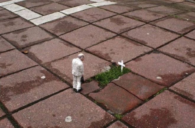 23 Street Artworks That Combine With Nature