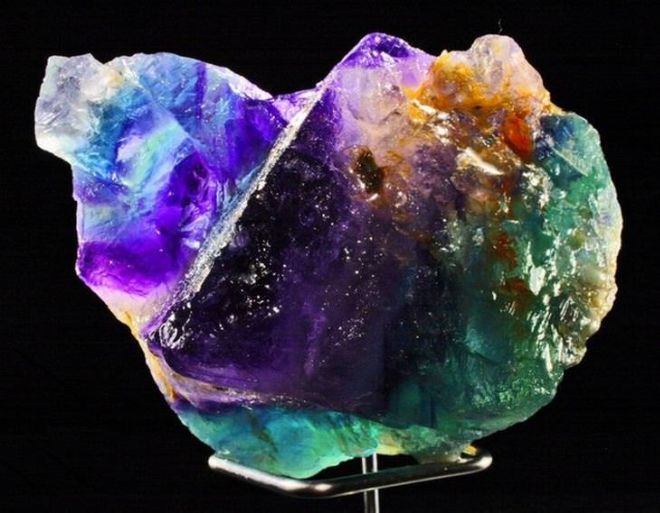 20 Wonderful Minerals That Are As Beautiful As Gems