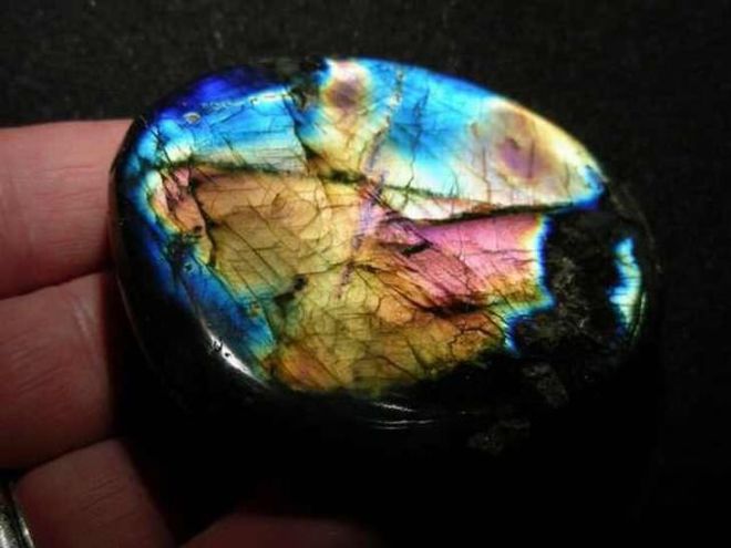 20 Wonderful Minerals That Are As Beautiful As Gems
