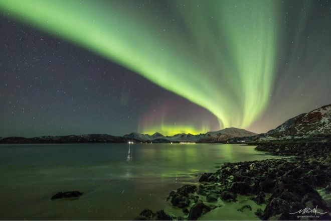 Feel The Beauty Of Northern Lights In The Skies