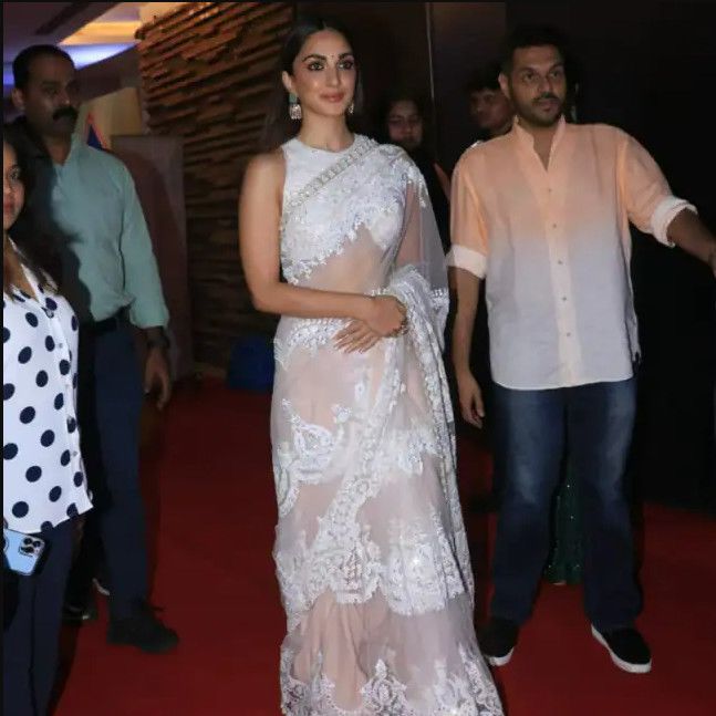 Kiara Looks Stunning In A Saree