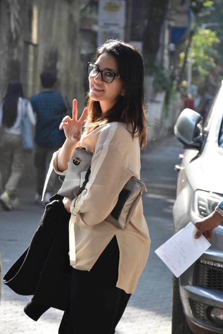 Sunny Leone Looked Stunning In A Casual Attire