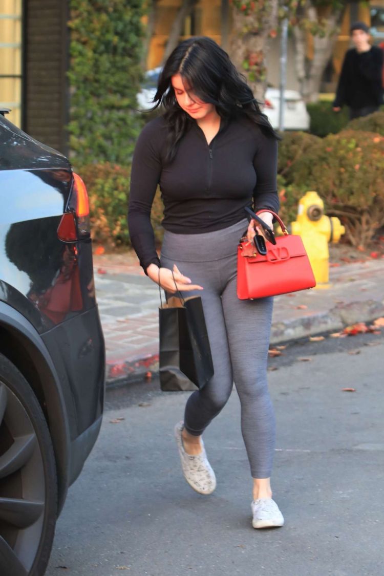 Ariel Winter Candids Outside Nine Zero One Salon In West Hollywood