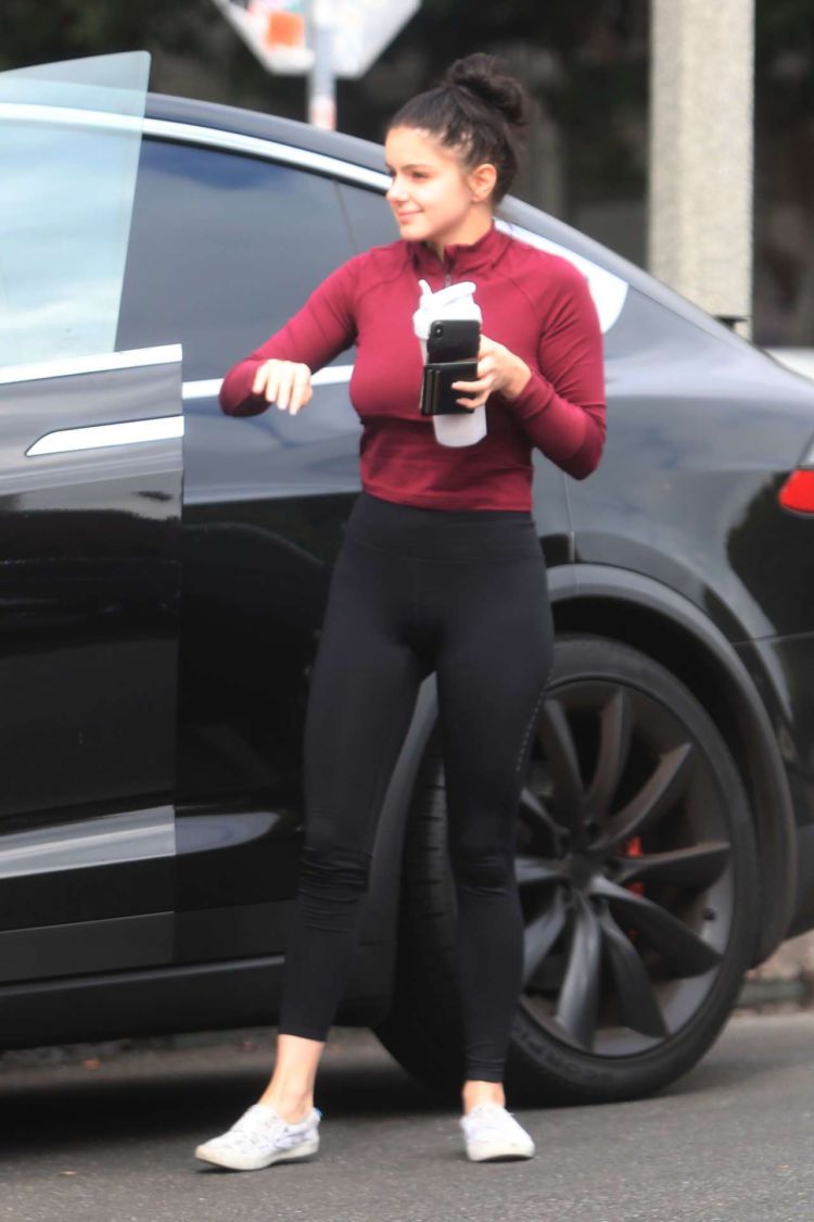 Ariel Winter Spotted Out And About In Beverly Hills