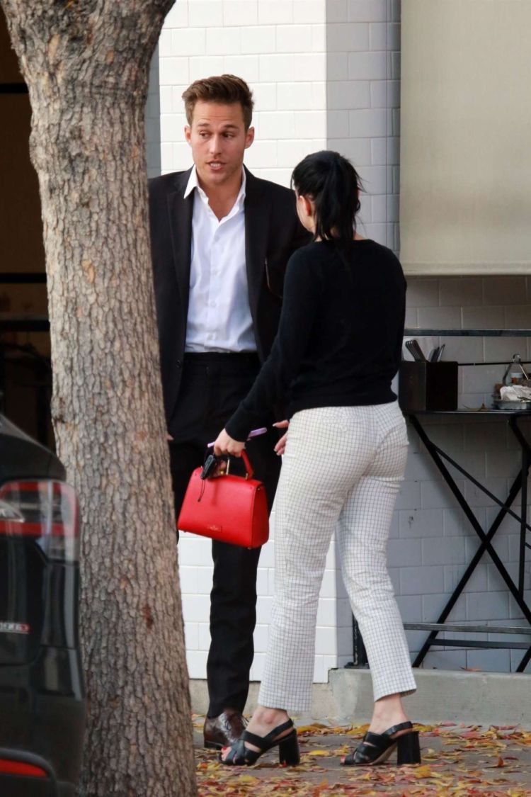 Ariel Winter Candids Outside Joan's On Third In Studio City