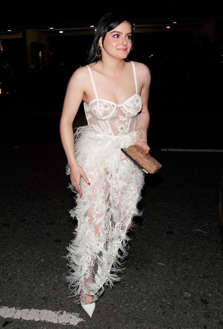 Gorgeous Ariel Winter In A Lace Dress Out In West Hollywood