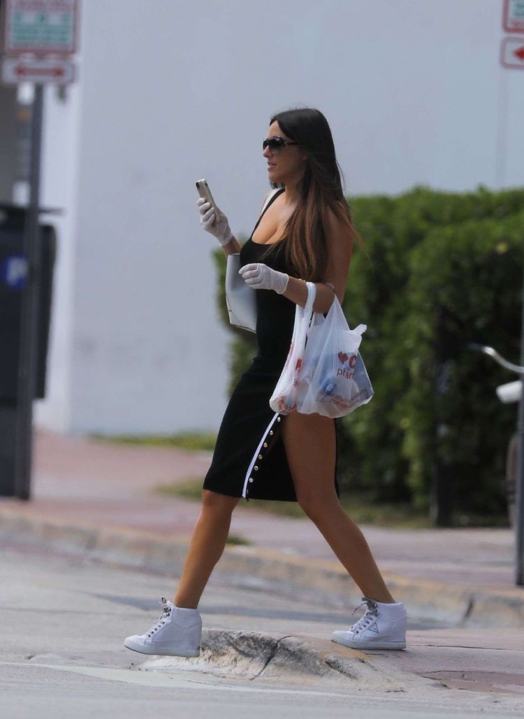 Claudia Romani Spotted Feeding Cats During The Coronavirus Emergency