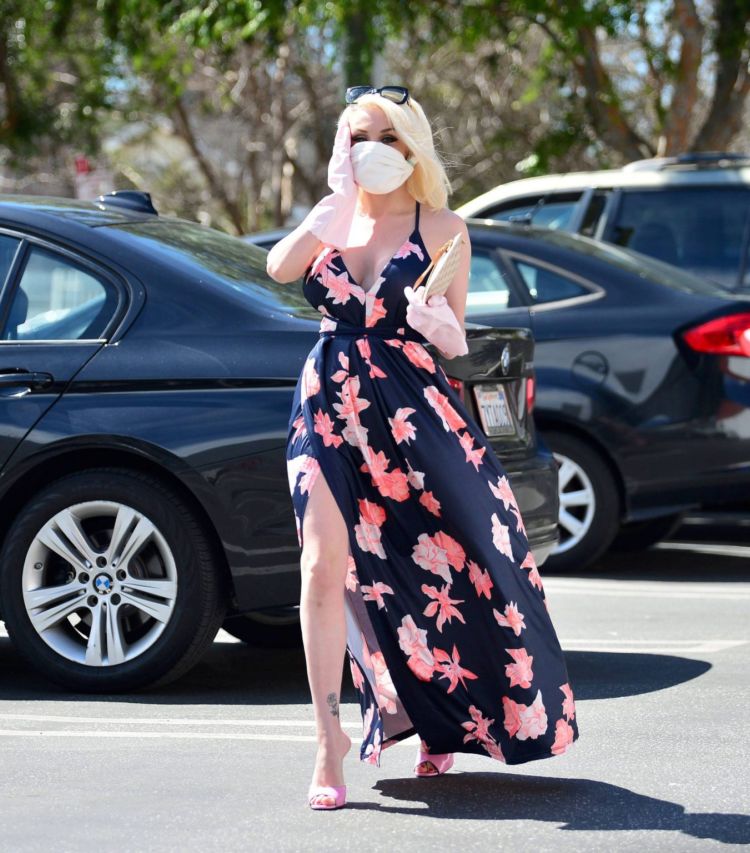 Courtney Stodden Spotted Out In Los Angeles