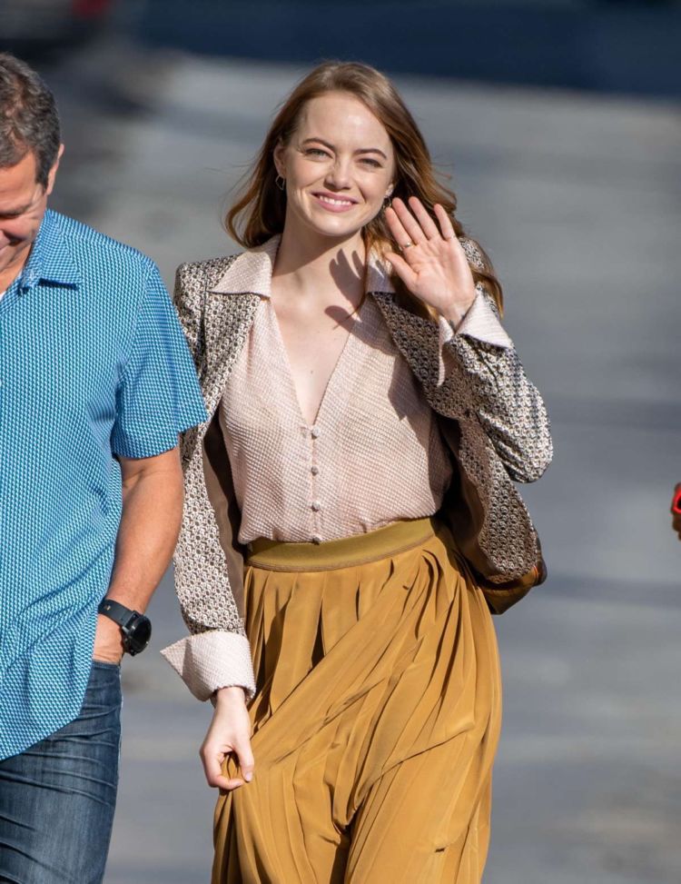 Emma Stone Arrives At 'Jimmy Kimmel Live' In Los Angeles
