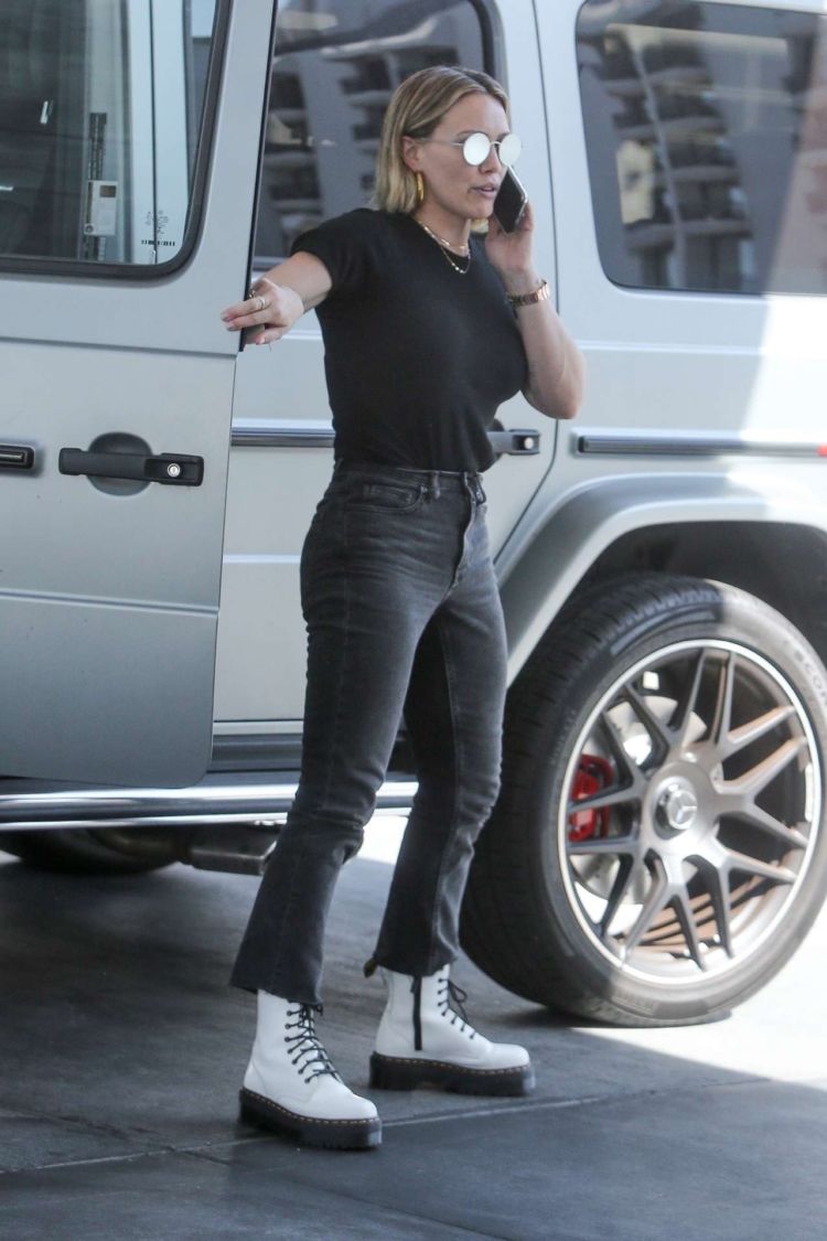 Hilary Duff Candids At A Gas Station In West Hollywood