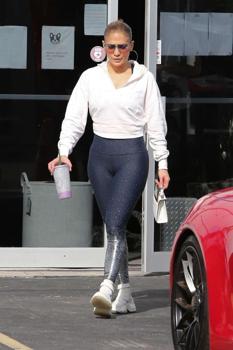 Jennifer Lopez Candids In Tights While Heading To The Gym In Miami ...