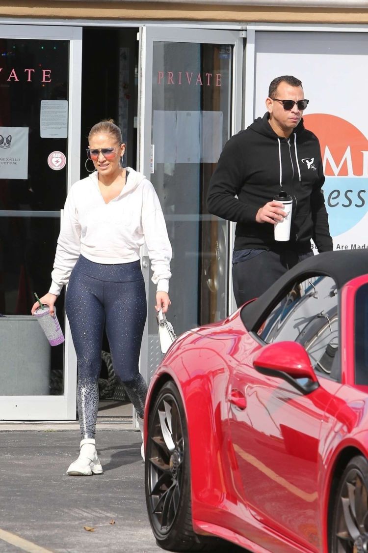 Jennifer Lopez Candids In Tights While Heading To The Gym In Miami