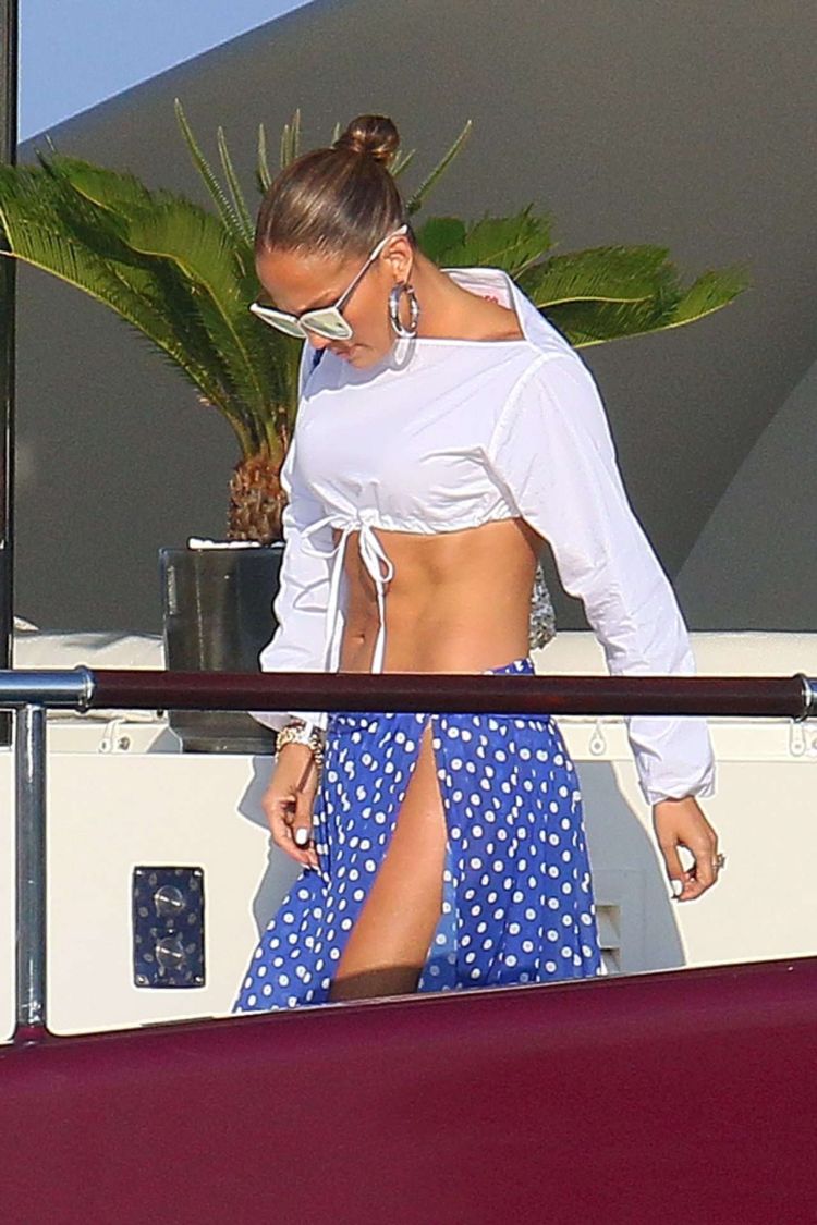 Jennifer Lopez At The Nikki Beach In St Tropez