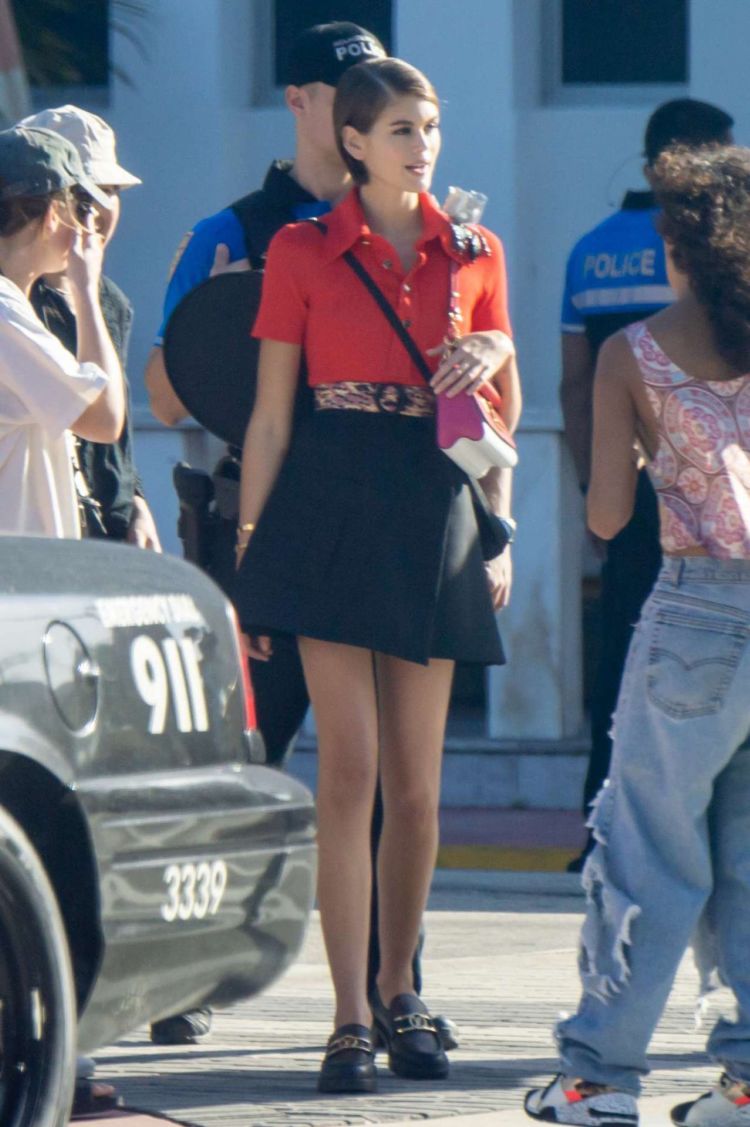 Kaia Gerber Poses For A Photoshoot Near The Beach In Miami