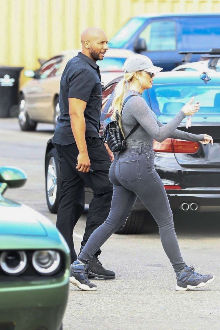Khloe Kardashian Candids Outside Kanye West’s Sunday Service