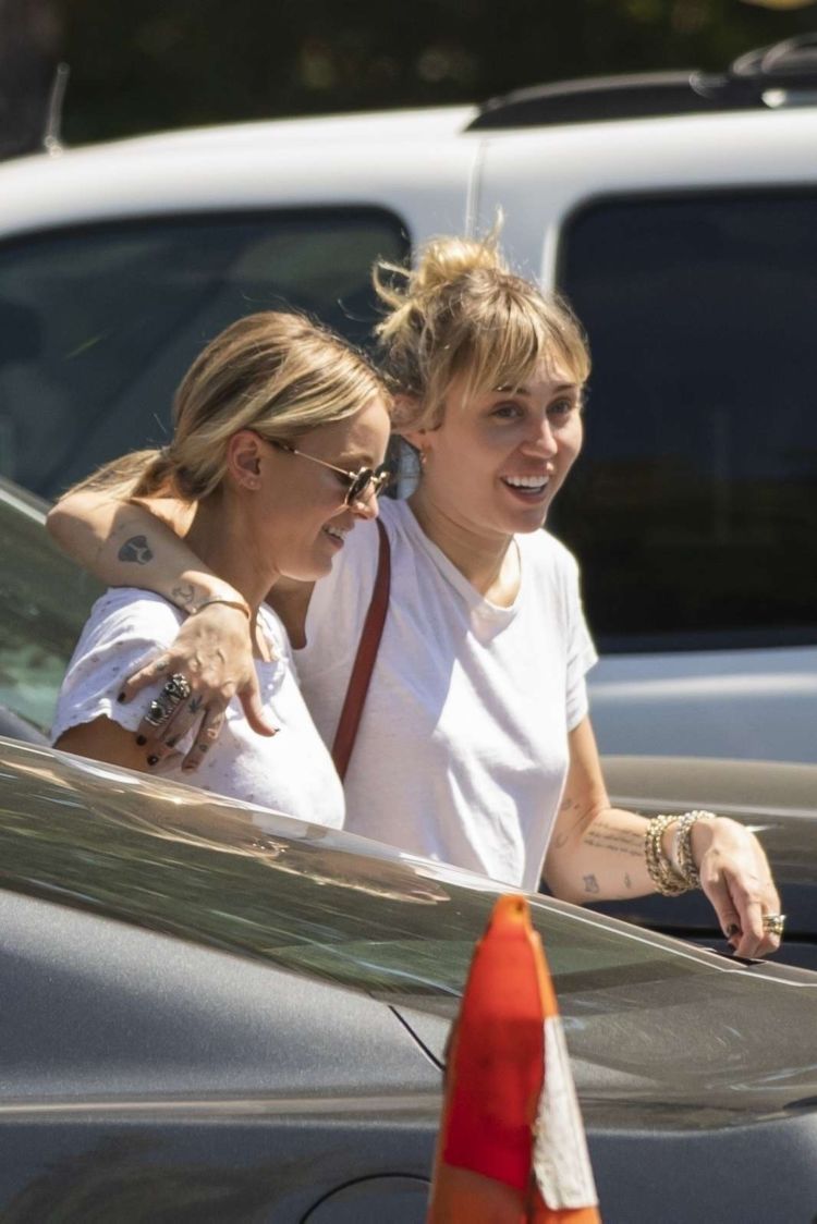 Miley Cyrus And Kaitlynn Carter Out For Lunch In Los Angeles