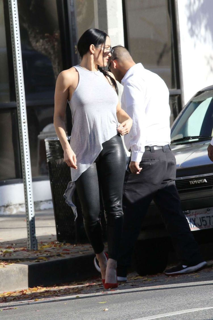 Nikki Bella Heading For Lunch At Joan's On Third In Studio City