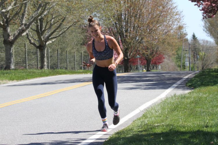 Nina Agdal Jogging Out In The Hamptons