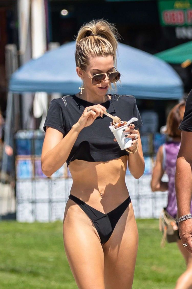 Rachel McCord Dating Her Boyfriend At Venice Beach