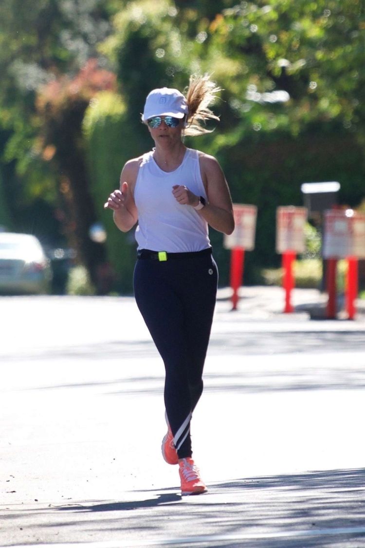 Reese Witherspoon Jogging Candids On A Warm Day In Brentwood