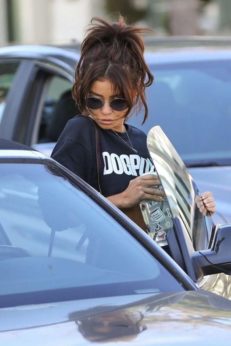 Sarah Hyland Spotted Leaving Dogpound Gym in West Hollywood