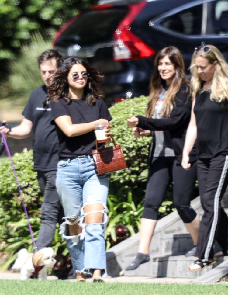 Selena Gomez Spotted At Her Friend's House In Los Angeles