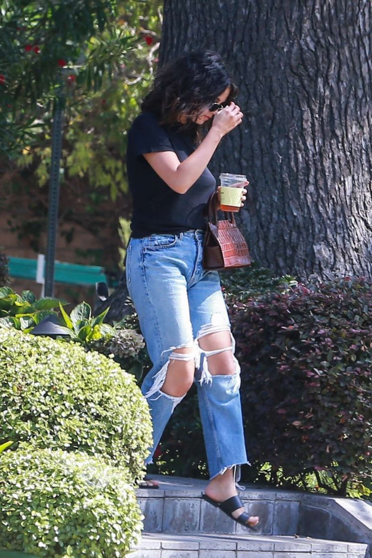Selena Gomez Spotted At Her Friend's House In Los Angeles