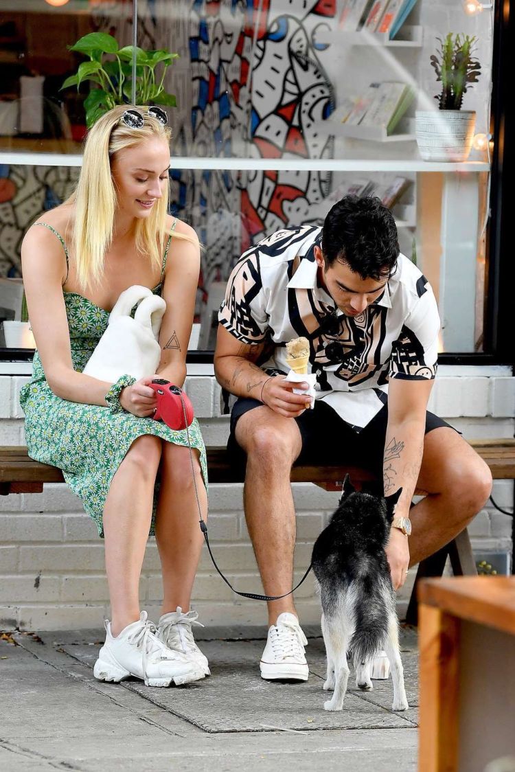 Sophie Turner Takes Her Dog Porky To McCarren Park In Brooklyn