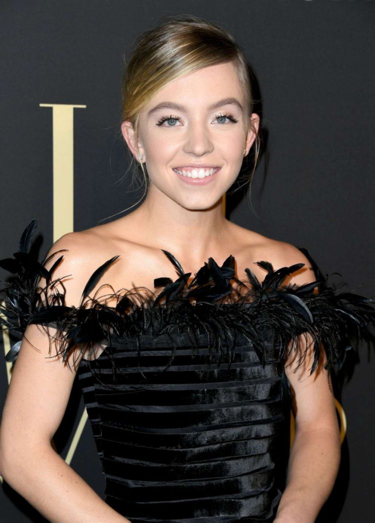 Pretty Sydney Sweeney Attends Elle's 26th Annual Women In Hollywood Celebration
