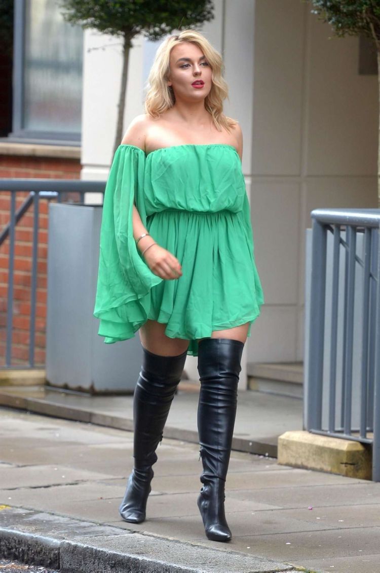 Tallia Storm Out And About Candids In London