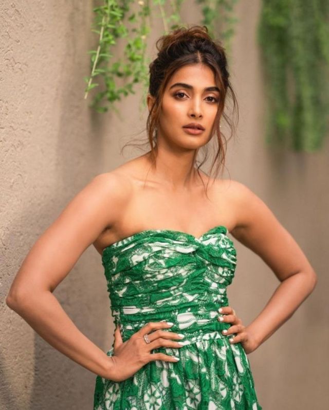 Pooja Hegde Looks Truly Beautiful In These New Photos