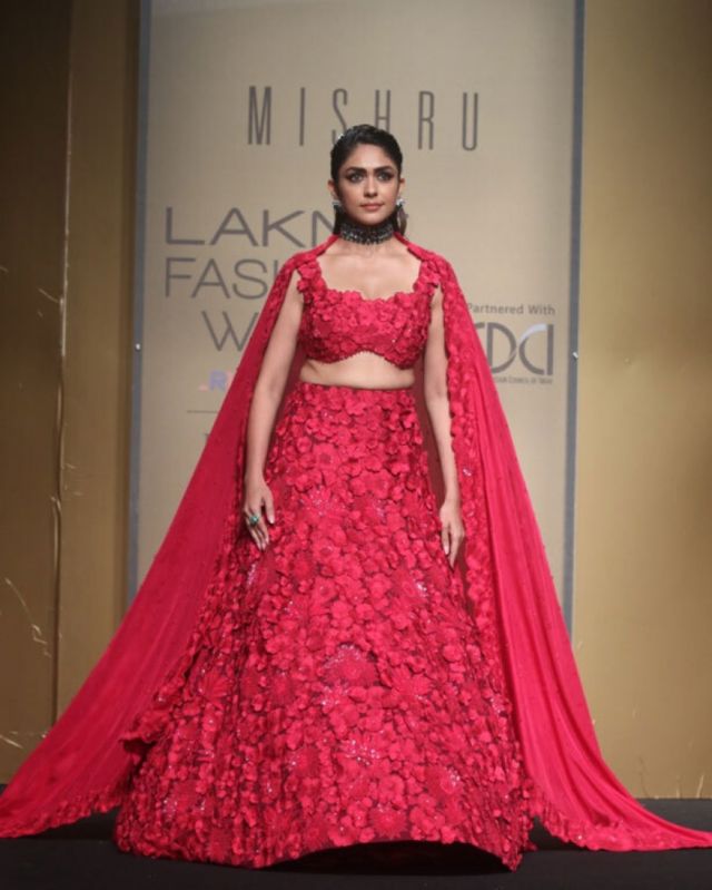 Mrunal Thakur Walks In A Red Lehenga At The Lakme Fashion Week 2022