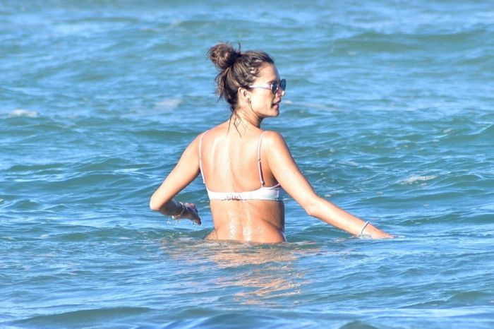 Alessandra Ambrosio Plays Volleyball In Pink Bikini On The Beach in Florianopolis