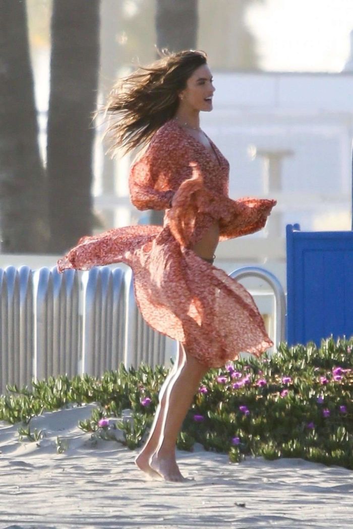 Alessandra Ambrosio Photoshoot Candids In Santa Monica