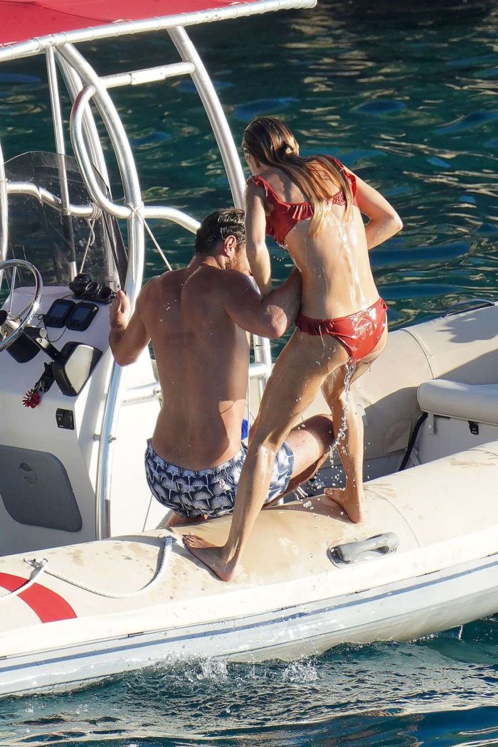 Alizee Thevenet Celebrating New Year With Fiancee On A Boat Trip