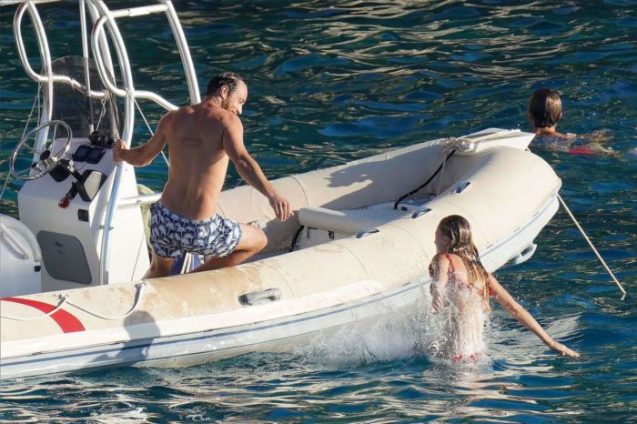 Alizee Thevenet Celebrating New Year With Fiancee On A Boat Trip