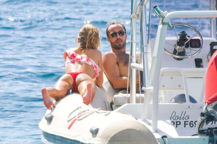 Alizee Thevenet Celebrating New Year With Fiancee On A Boat Trip