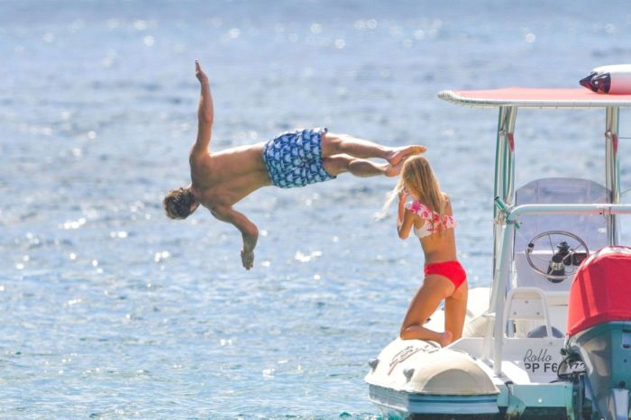 Alizee Thevenet Celebrating New Year With Fiancee On A Boat Trip