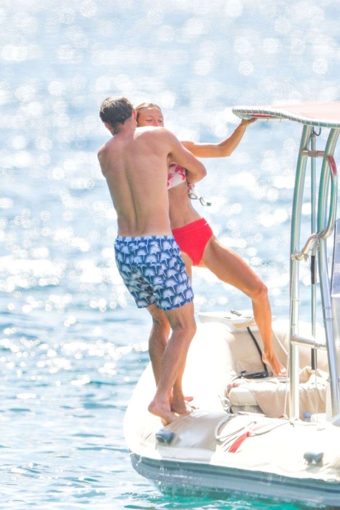 Alizee Thevenet Celebrating New Year With Fiancee On A Boat Trip