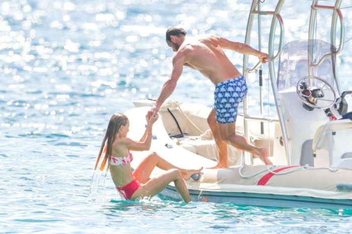 Alizee Thevenet Celebrating New Year With Fiancee On A Boat Trip