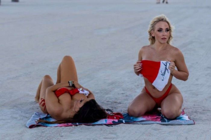 Claudia Romani And Jess Picado In Red Bikinis For Xmas Photoshoot