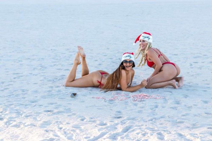 Claudia Romani And Jess Picado In Red Bikinis For Xmas Photoshoot