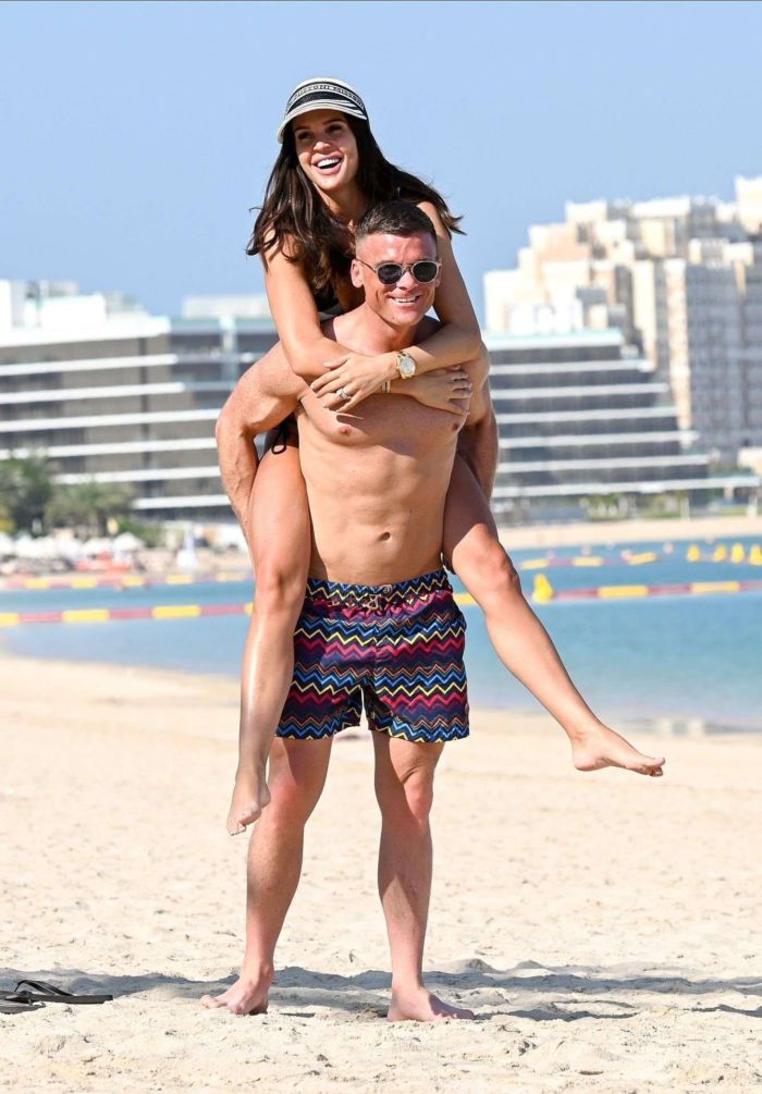 Danielle Lloyd On A Bikini Vacation With Her Husband Michael O'Neill In Dubai