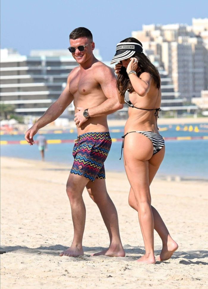 Danielle Lloyd On A Bikini Vacation With Her Husband Michael O'Neill In Dubai