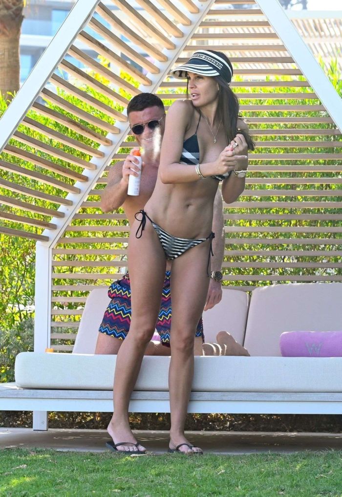 Danielle Lloyd On A Bikini Vacation With Her Husband Michael O'Neill In Dubai