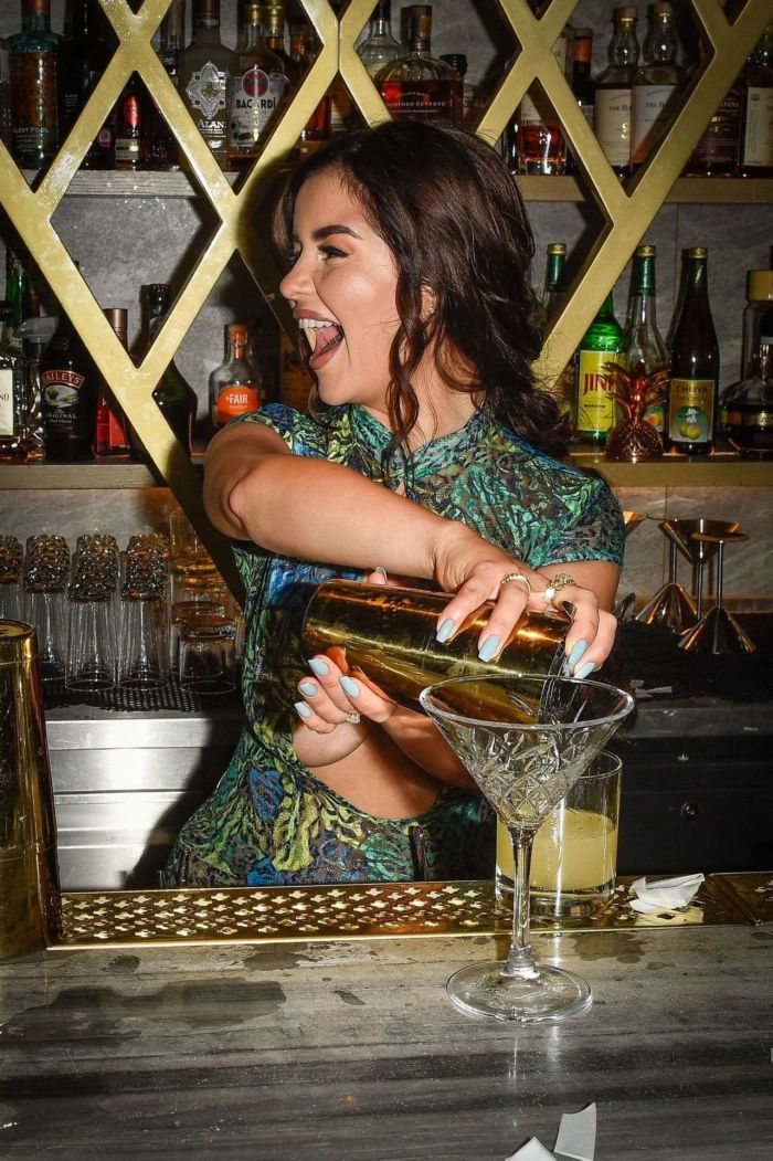 Sensational Demi Rose Mawby Poses At A Bar In London