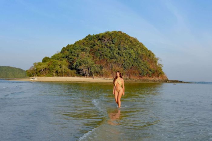 Demi Rose Mawby Raising The Temperatures At A Thai Beach